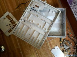 拆机乐园 探秘电子DIY之家的修机达人世界